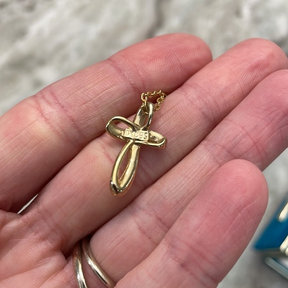 December Birthstone Blue Zircon Cross Necklace Velvet Gift Box - Picture 9 of 10